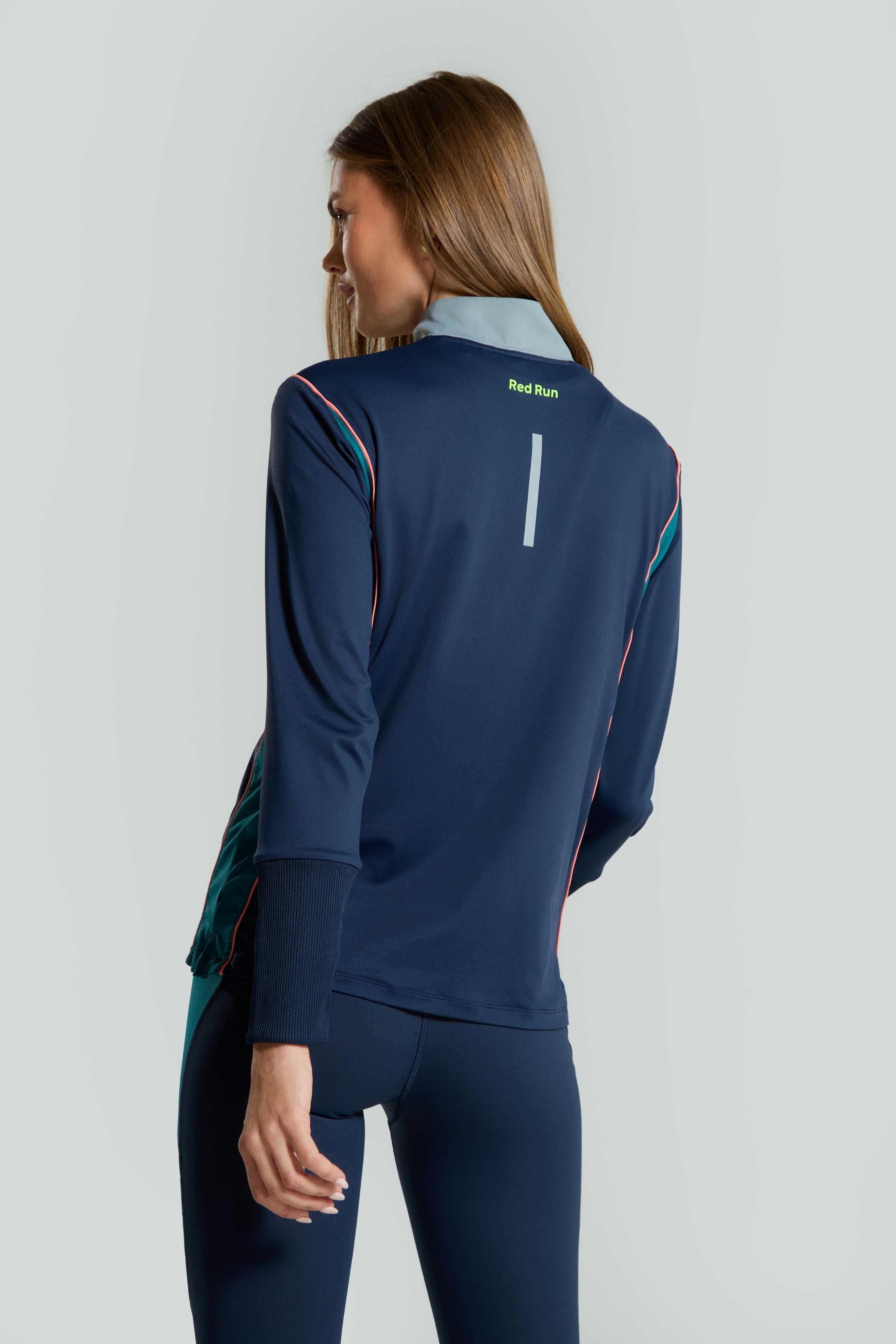 Technical 1/4 Zip Top - Urban Fusion