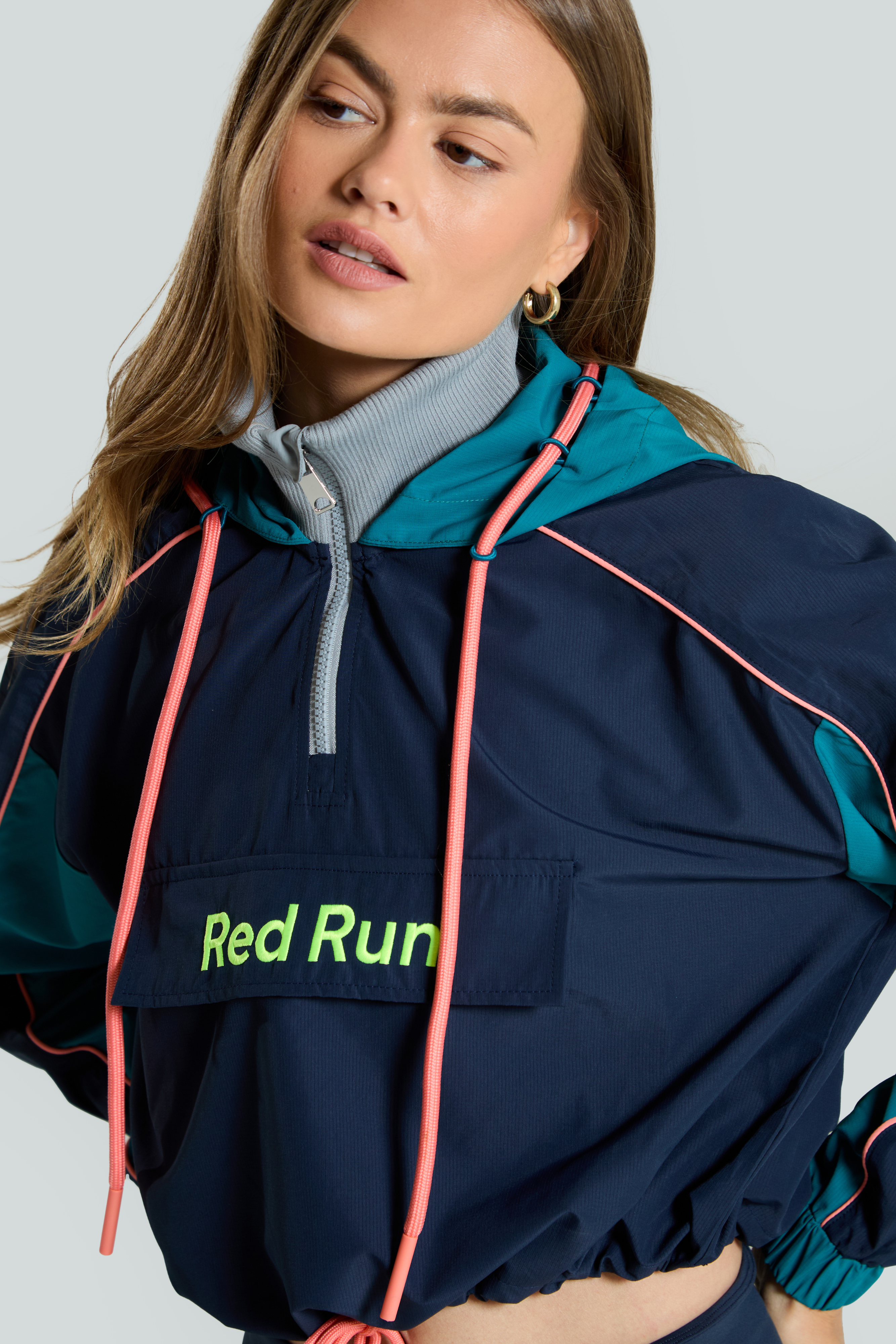 Cropped Windbreaker - Urban Fusion